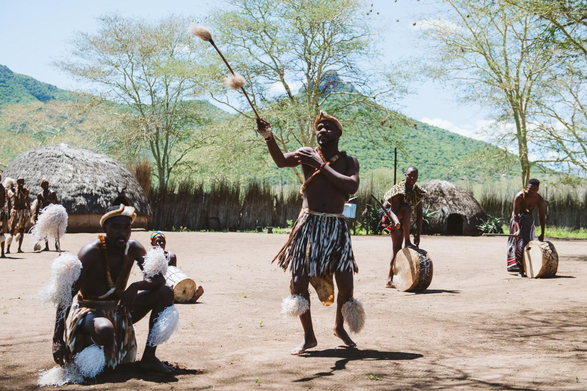 Biweda Nguni Lodge Mkuze Eksteriør billede